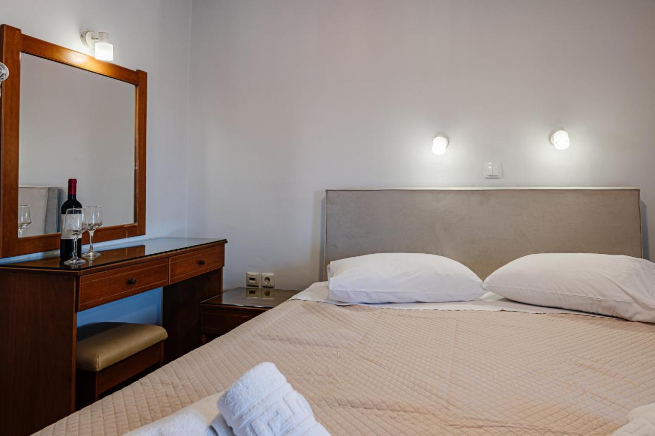 Bluewaves Lejlighedshotel Laganas Eksteriør billede
