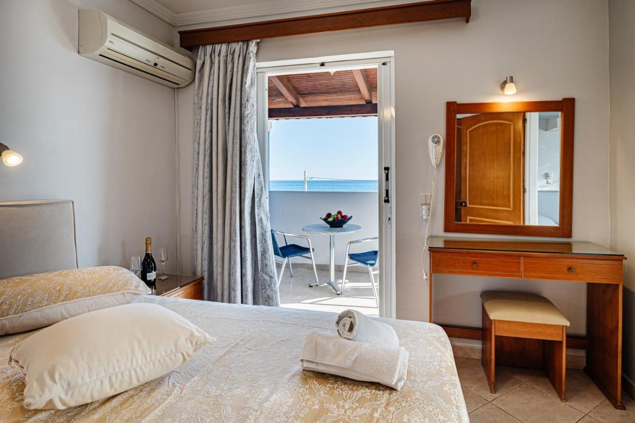 Bluewaves Lejlighedshotel Laganas Eksteriør billede